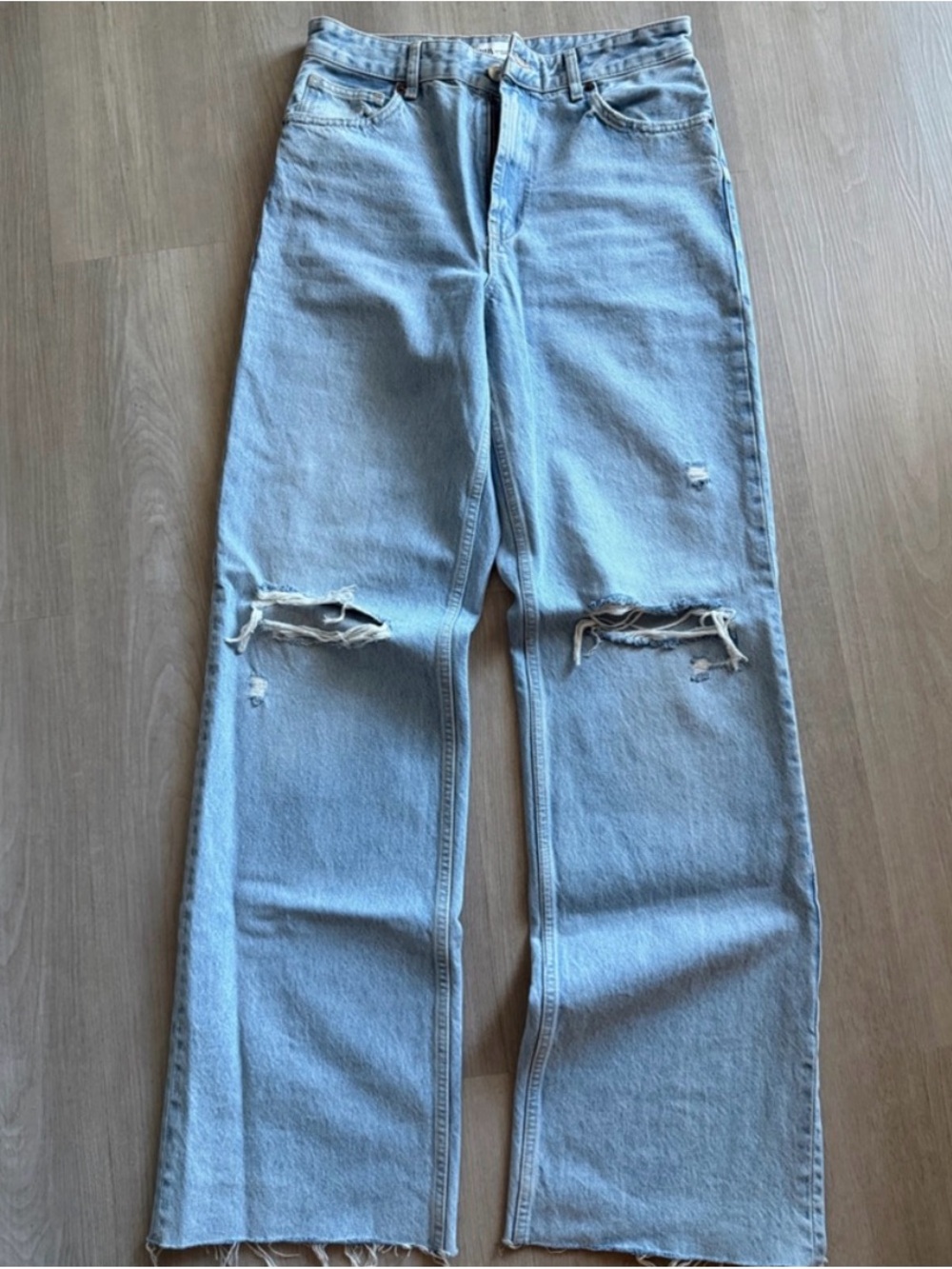 Zara Women's Light Blue Wide-Leg Ripped Jeans 8